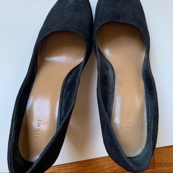 Fioni Casual Black Heels with Tan Heel - Picture 5 of 10